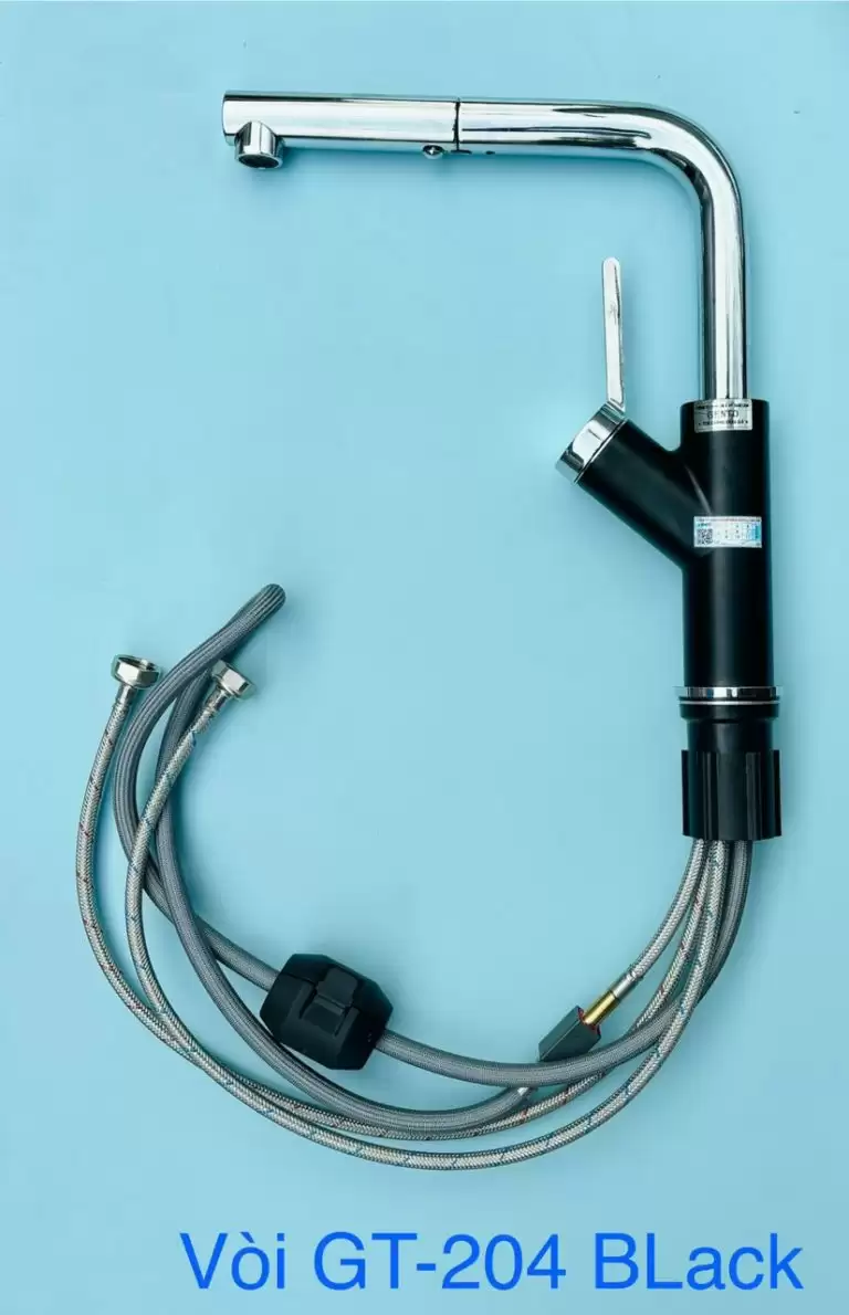 gt-204-black-768x1190